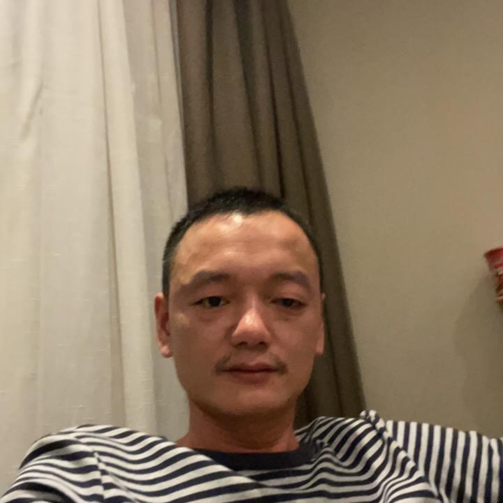 周强( ㊖ _ ㊖ )
