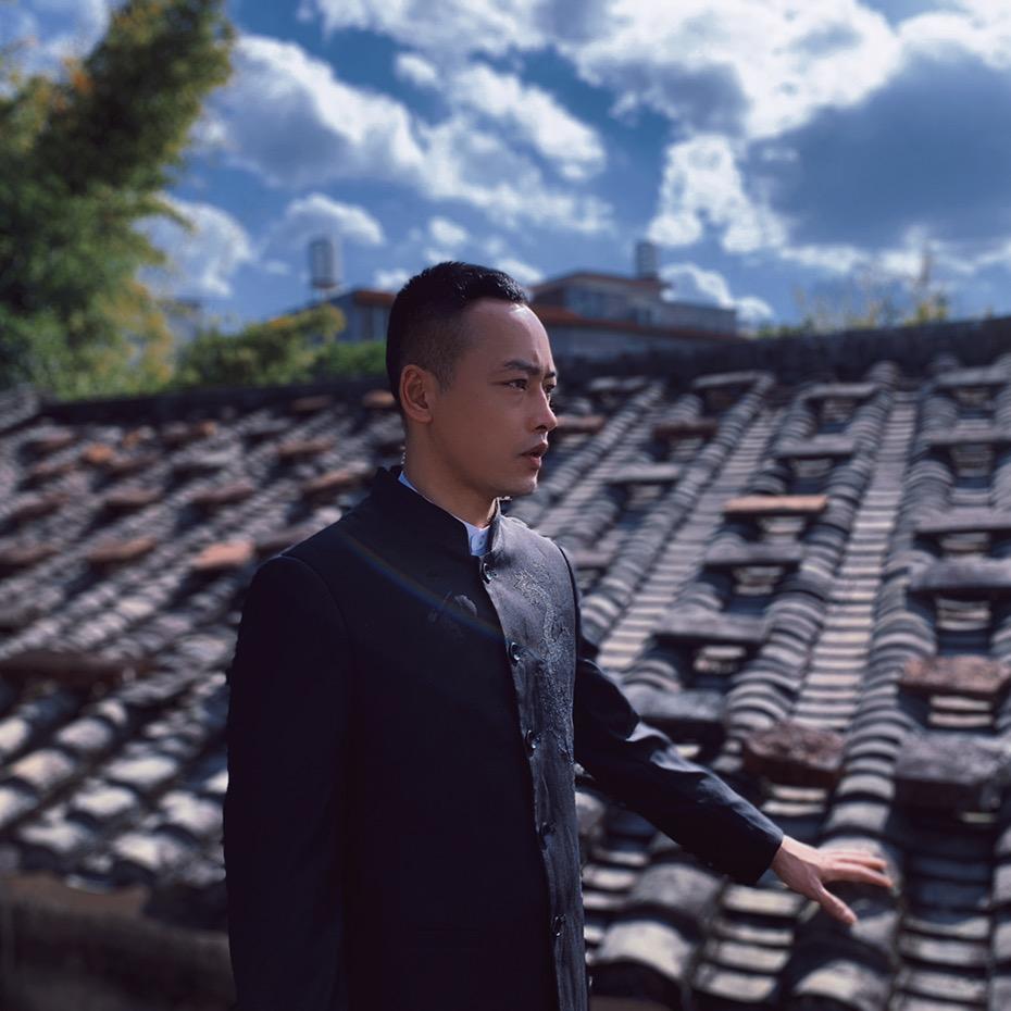 宝哥来了(紧要哥)