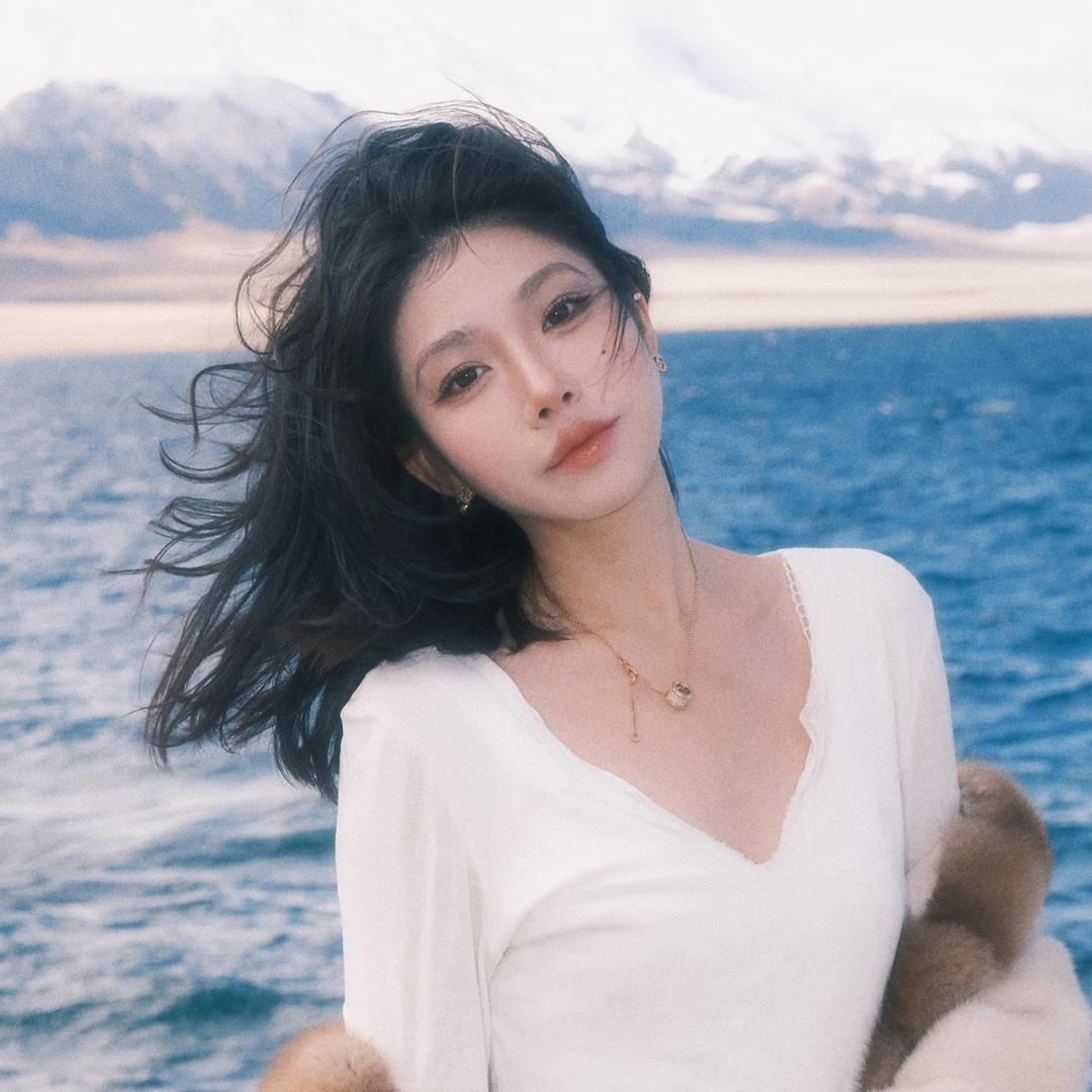老杨的私服（每周日早8点上新）