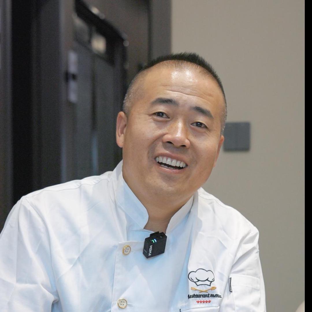 鲁尚龙