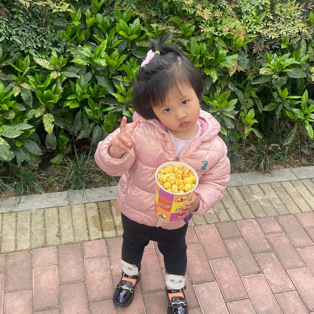 二只小咩咩