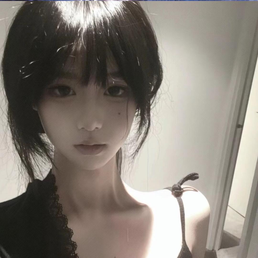 🫡刘怡菲菲菲菲