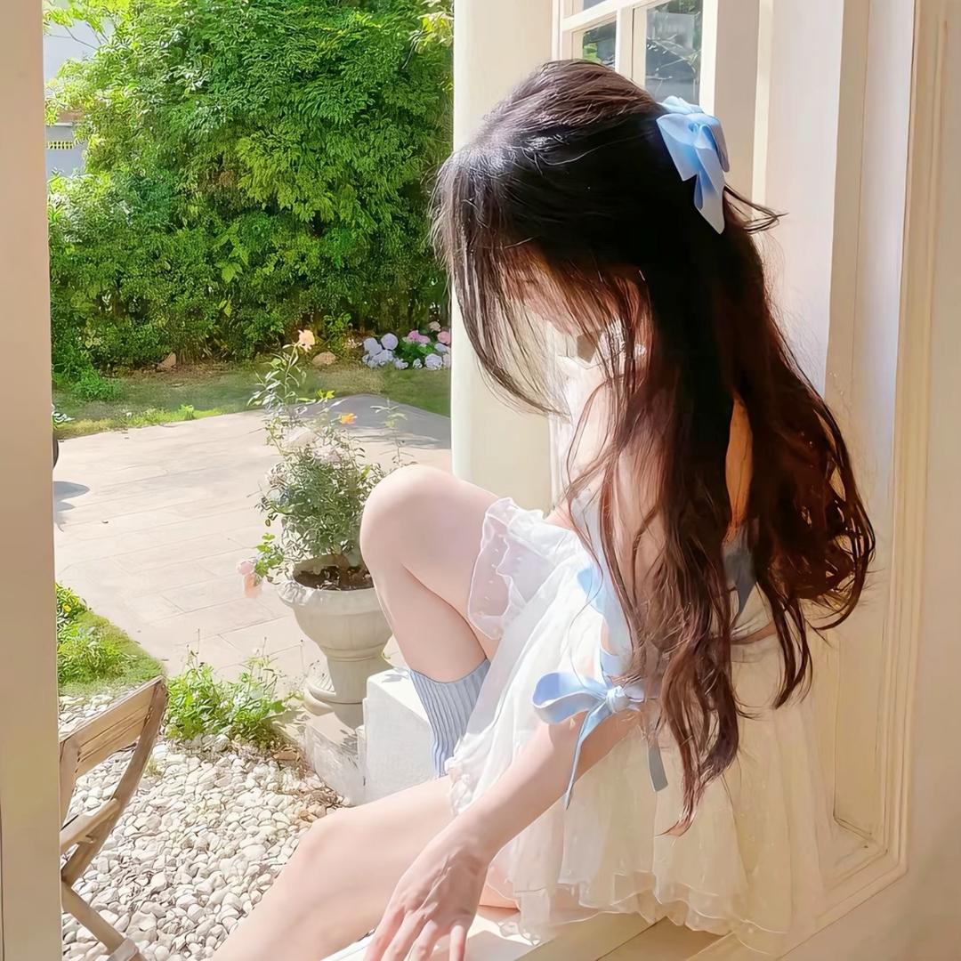 广州鼎瀚电子商务商行（个人独资）小张