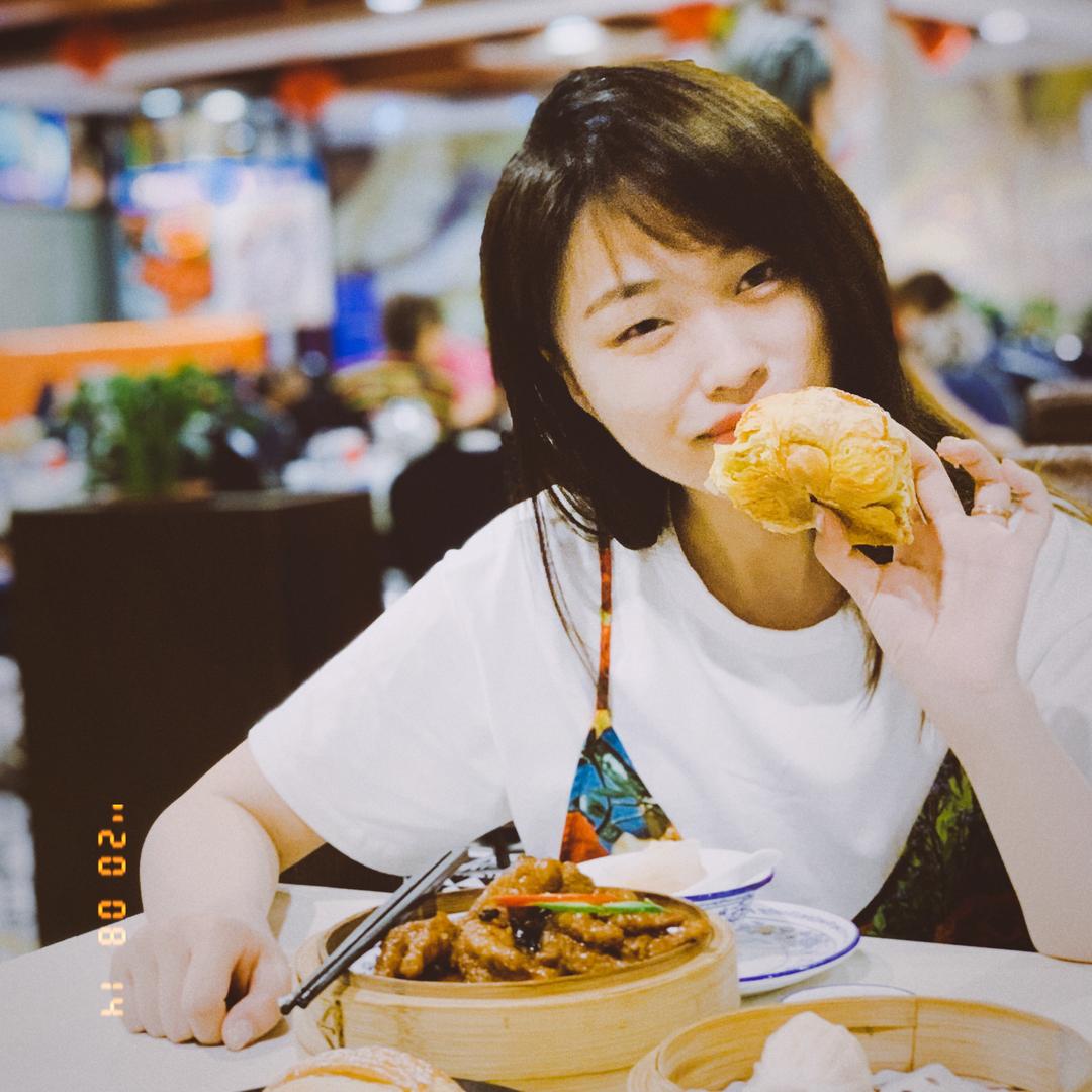 丑丑吃不壮