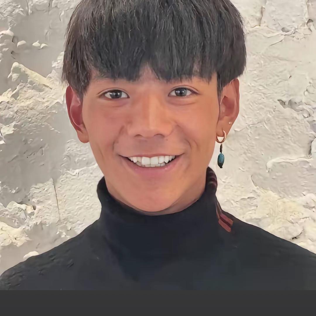 礼堂丁真