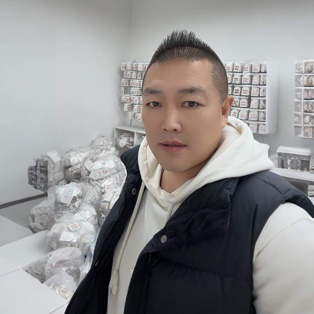 陪你玩😄穿戴甲批发