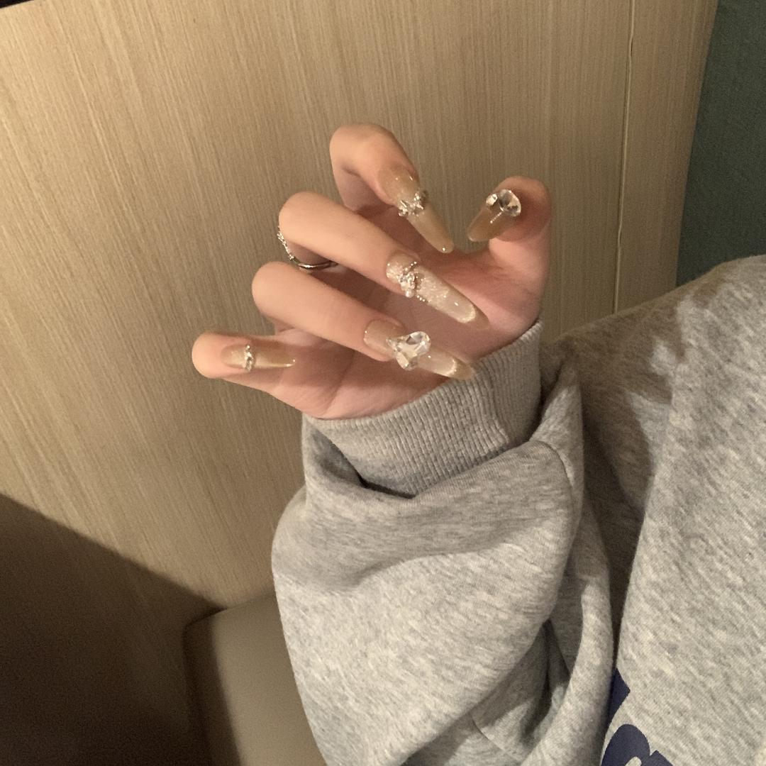 小柒家手工穿戴甲