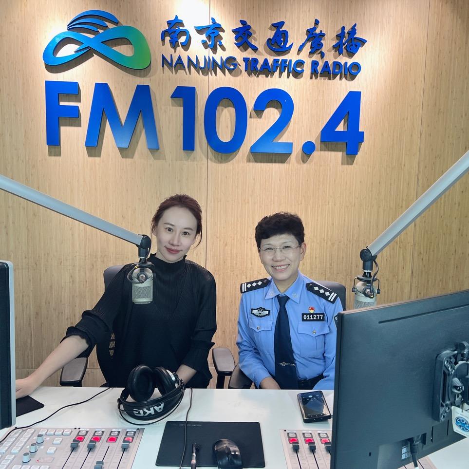 播音艺考李老师