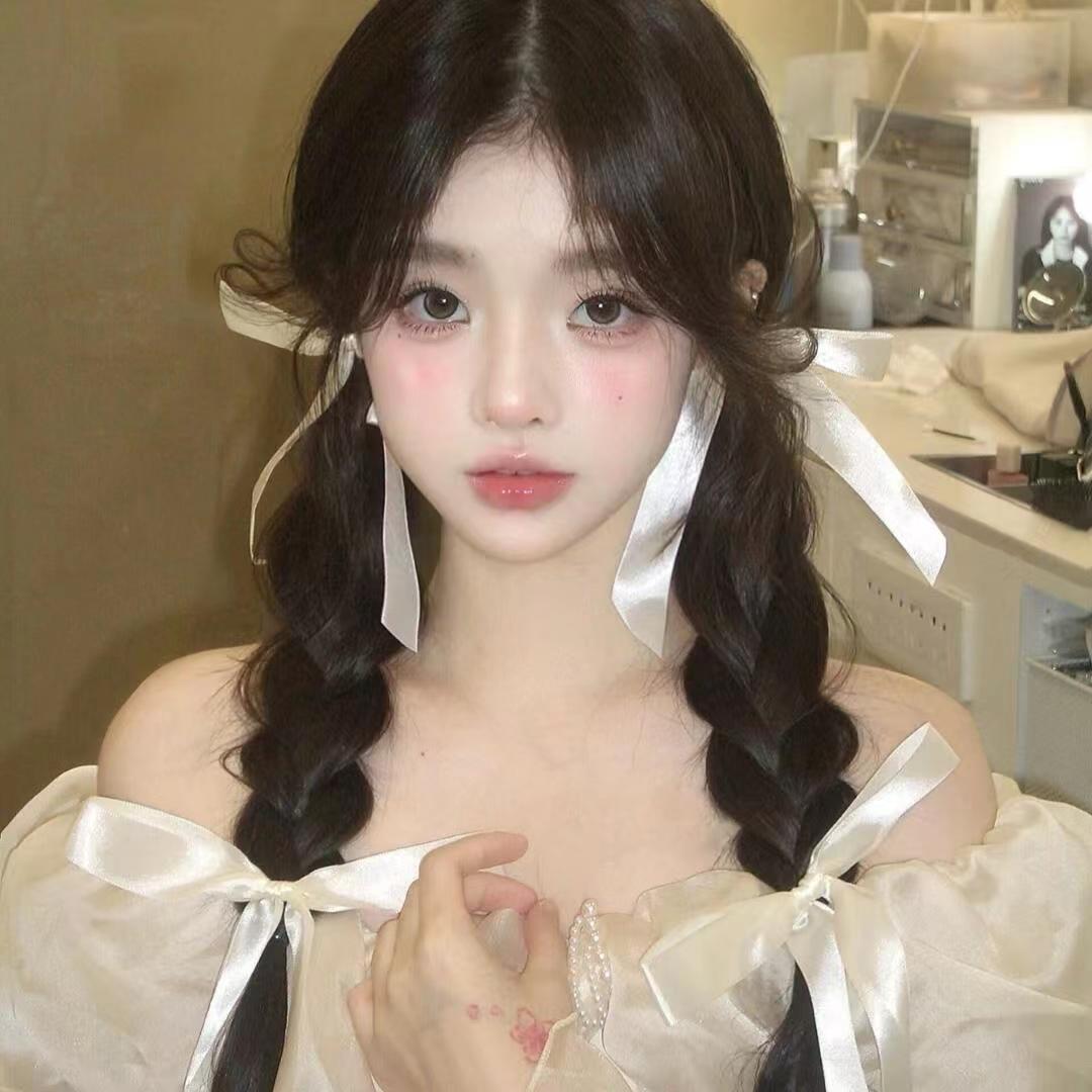 海畔琇禄美妆集