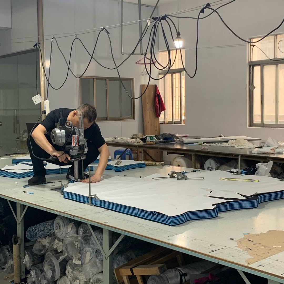 ZC潮牌服装定制厂