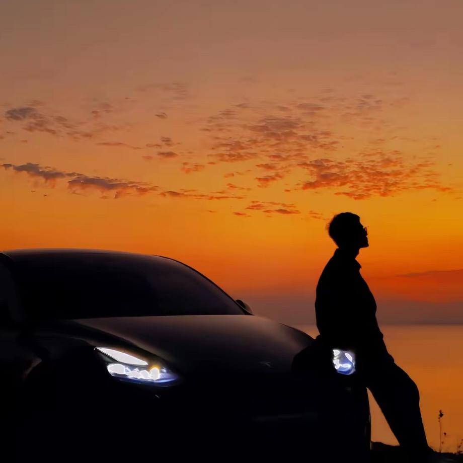 S̶ᴜ̶ʀ̶ᴘ̶ʟ̶ᴜ̶s̶.