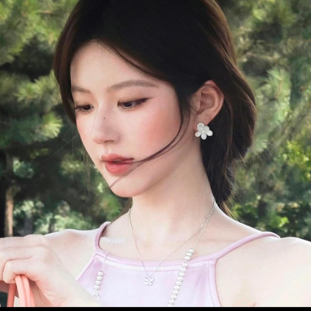 🫐蓝莓大王🫐