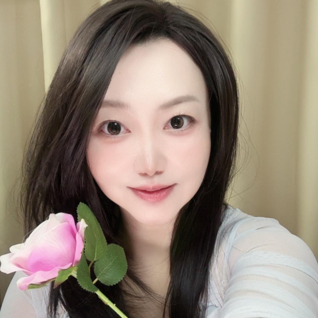 熙沐沐🐬³⁷⁷