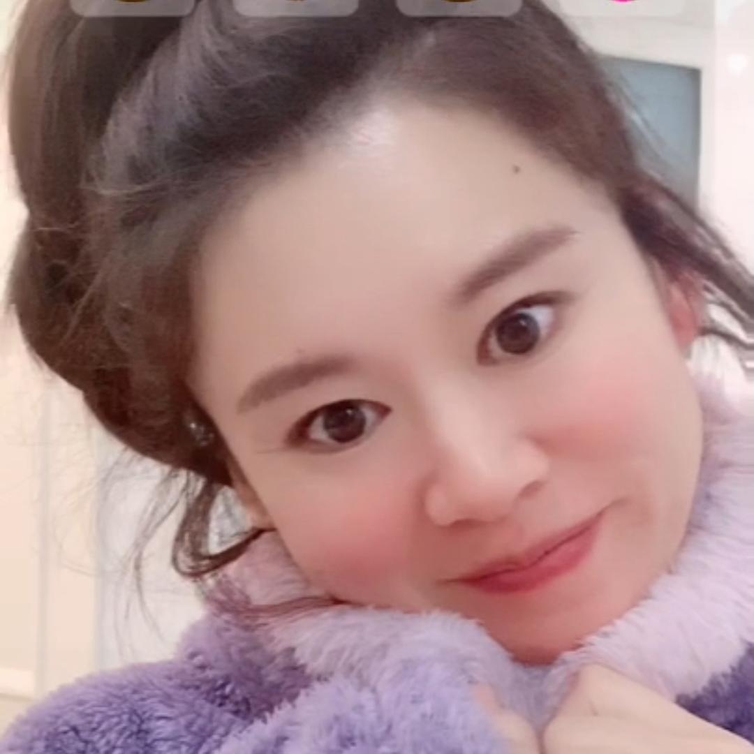 暴躁小妞周小七
