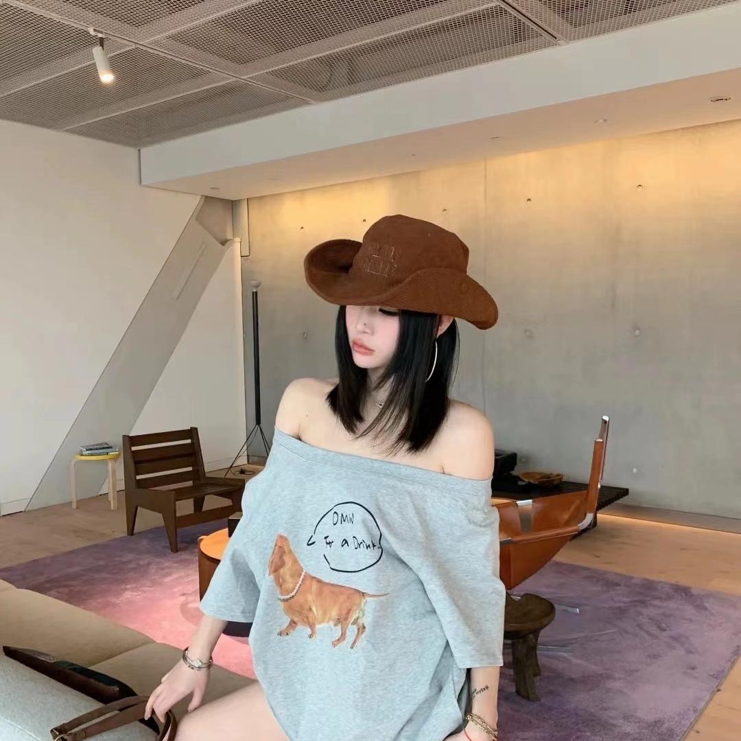 肉肉穿搭·Studio