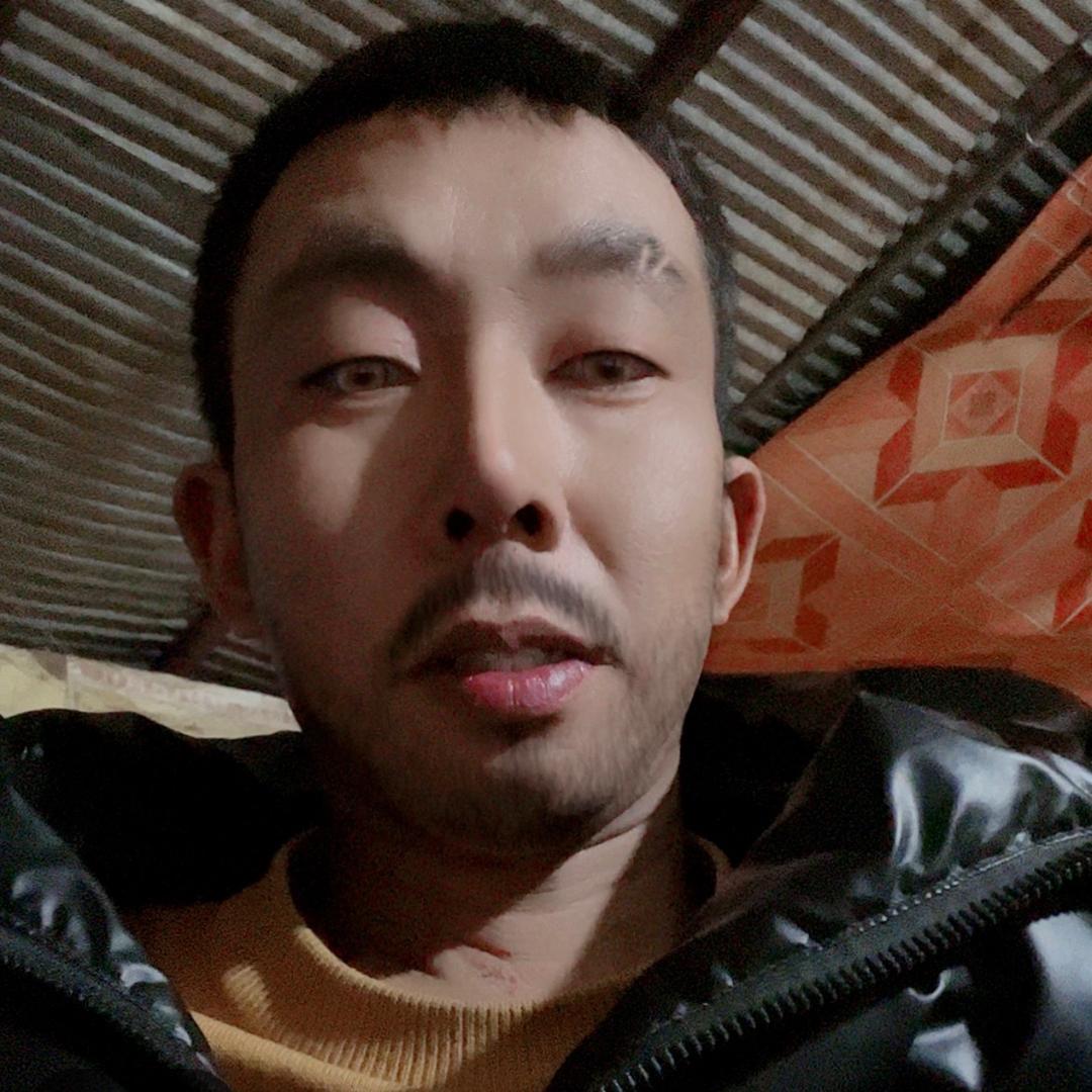 吉隆森氧居酒店：（周）