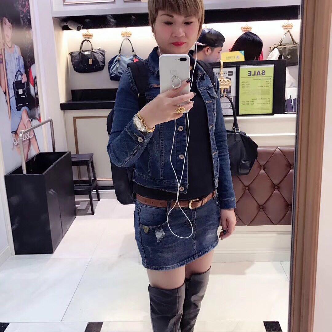 黄毛理发室