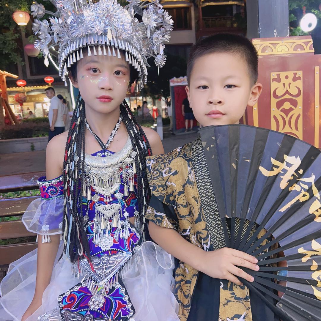 疯丫头《静👧🏻冉👦🏻》