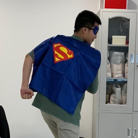 李超人头像