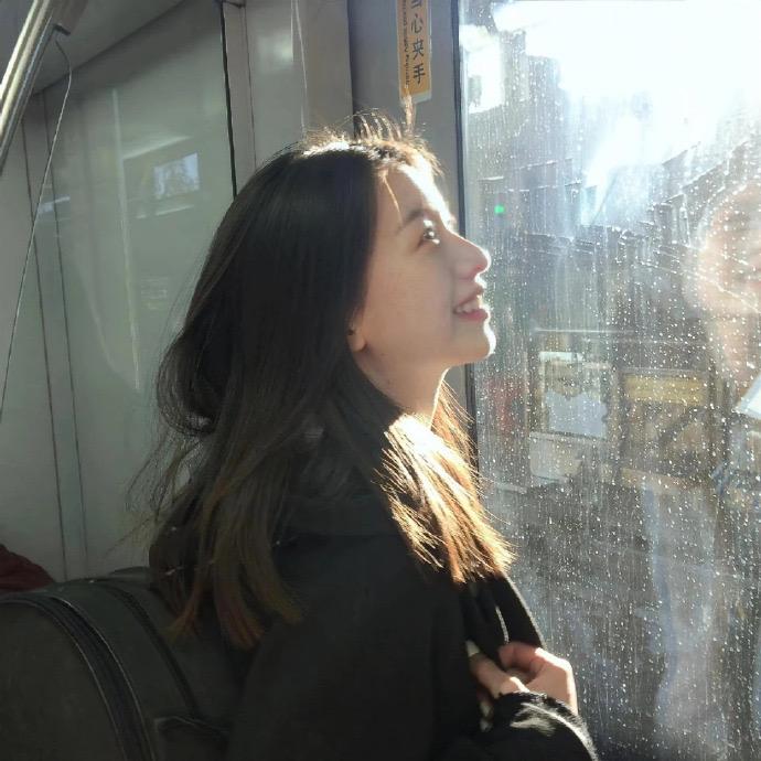 只如初见~