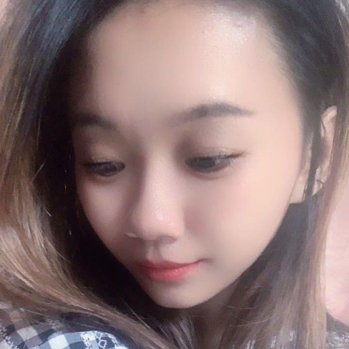 何小姐hෆ·eᰔᩚ