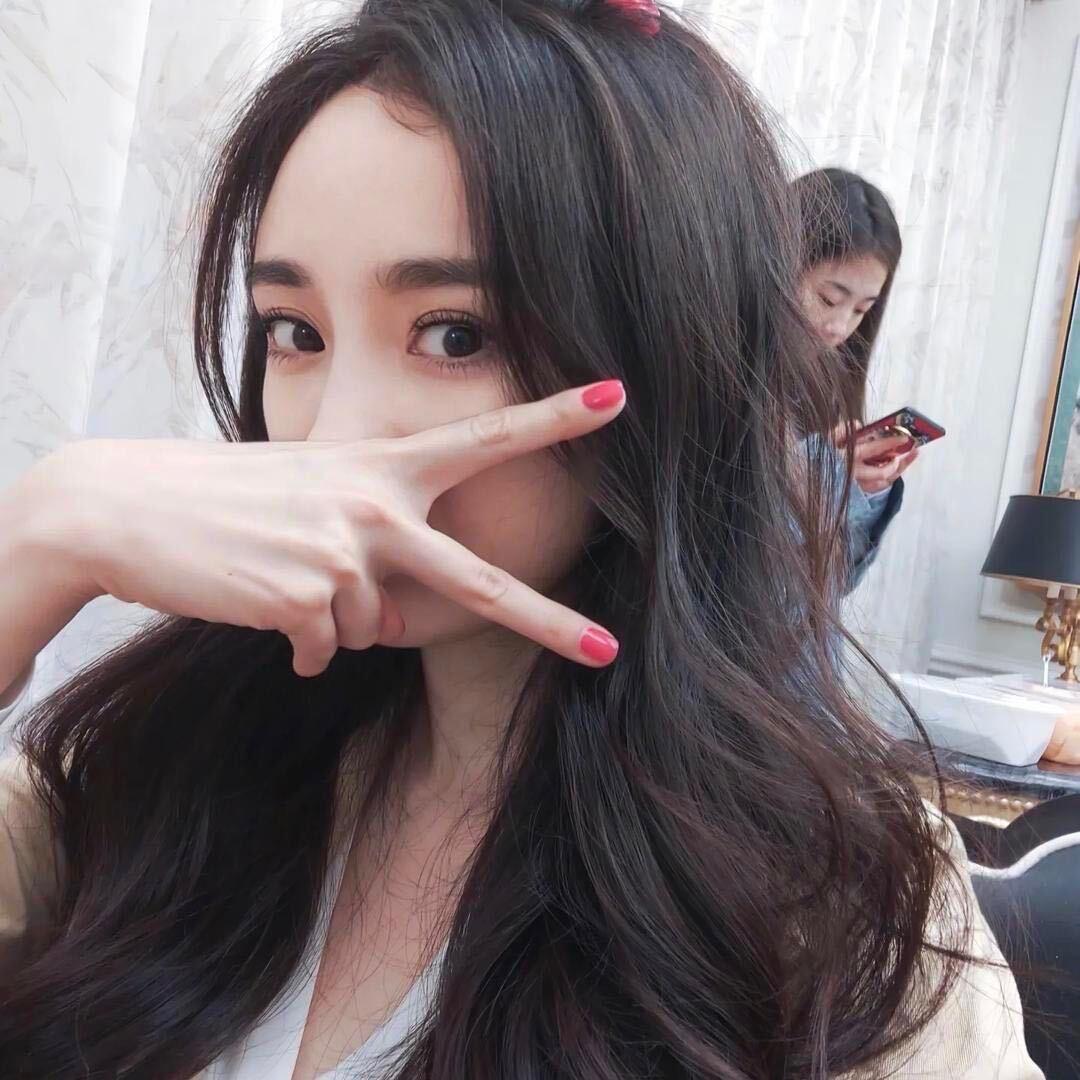 欧韩时尚穿搭