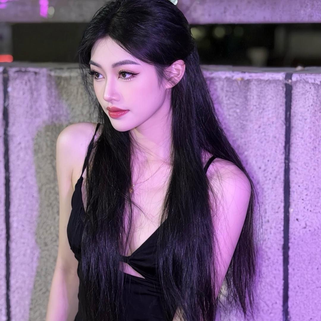 ᥫᩣ༠°吴漂亮❤︎