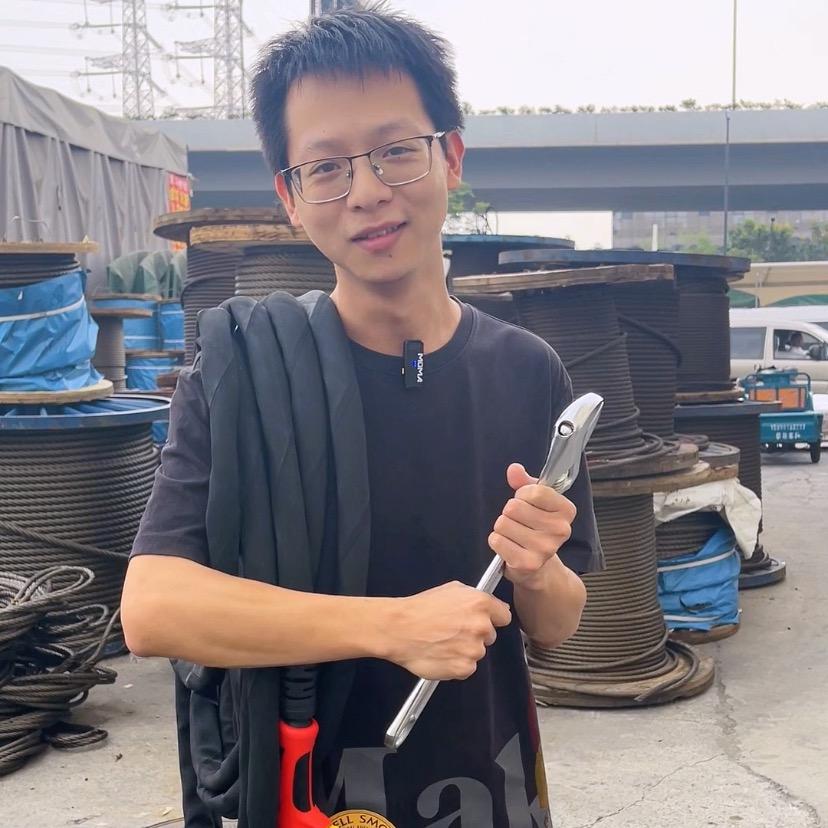 一个卖焊机的