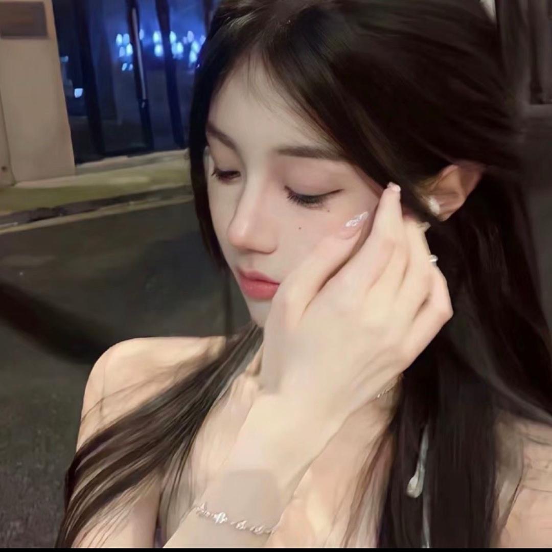 侑子