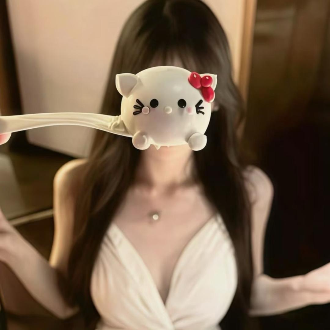 👀W