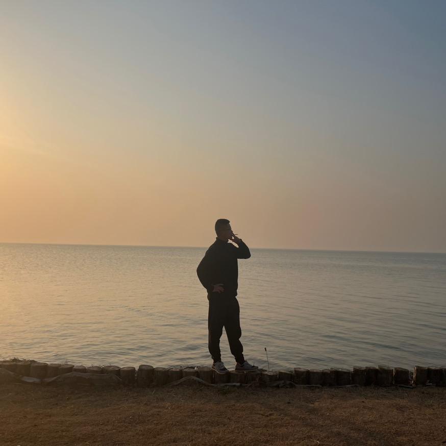 爱钓鱼的吴先生