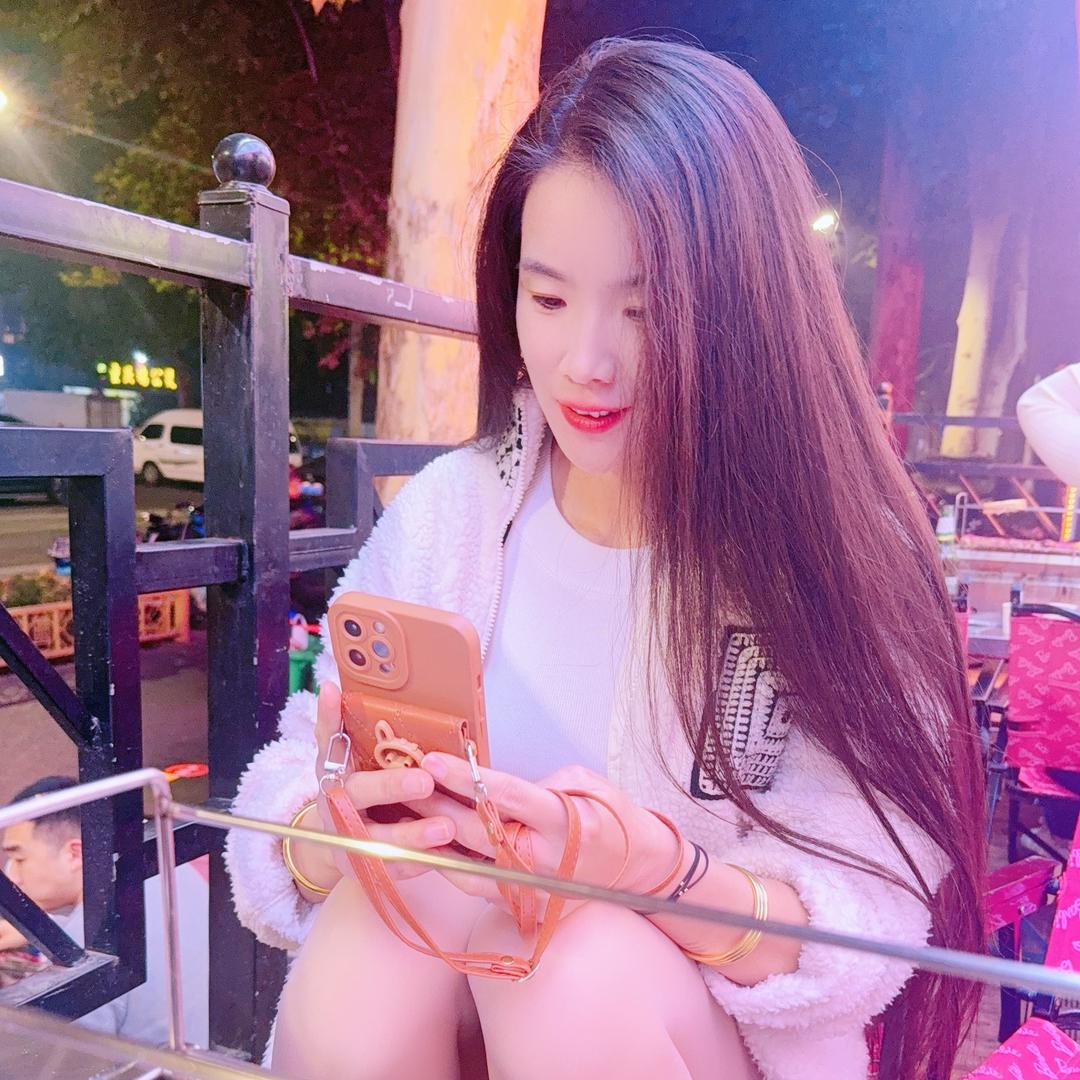 一顿两个大馒头            ༽
