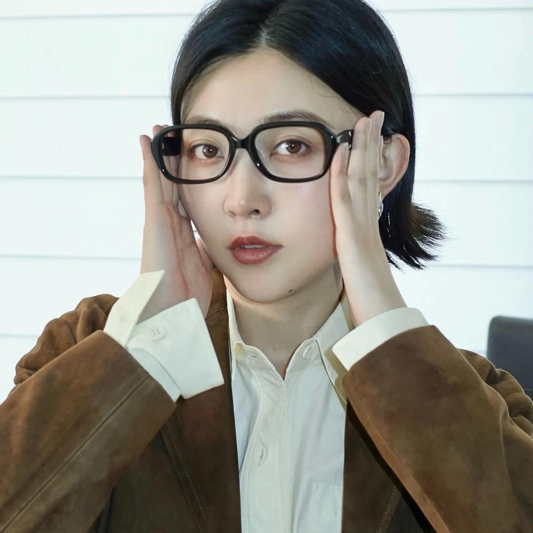 魏秀WEI STUFF(穿搭技巧)