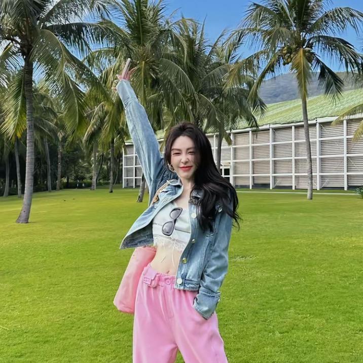 余潇潇の着装日志