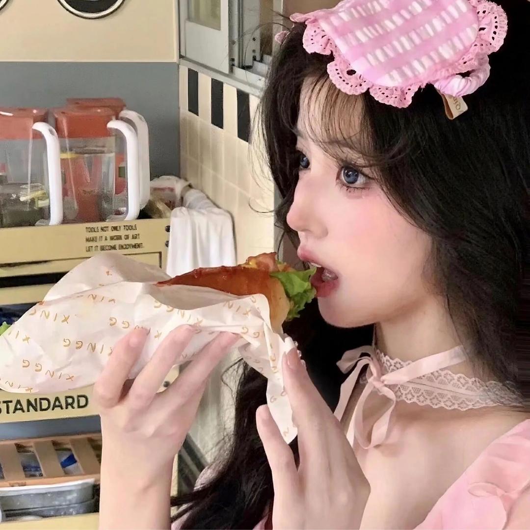 卖男人的小女孩