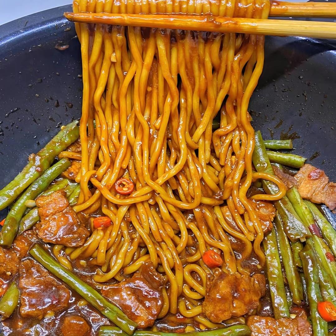 抚顺傻狍焖面