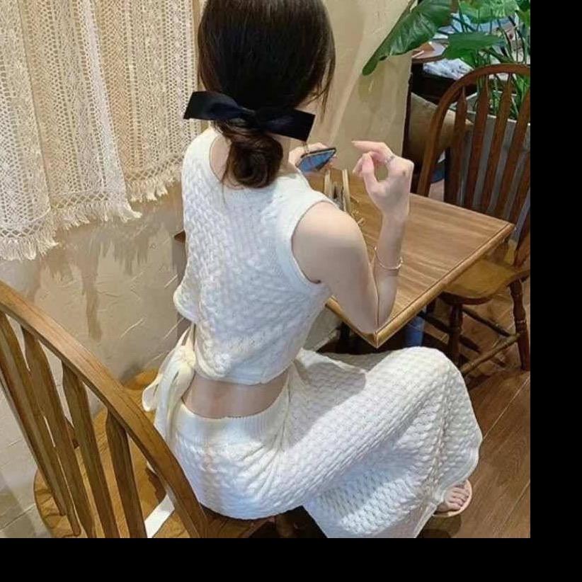 卤鹅店老板娘
