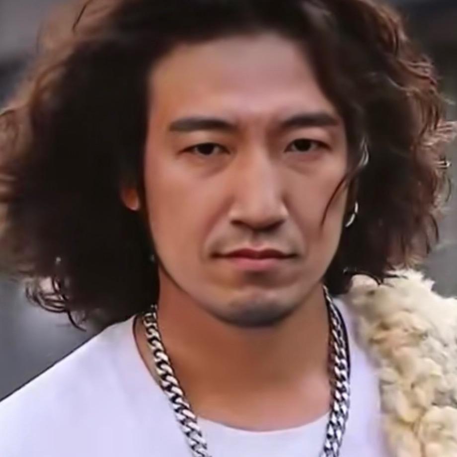 高三