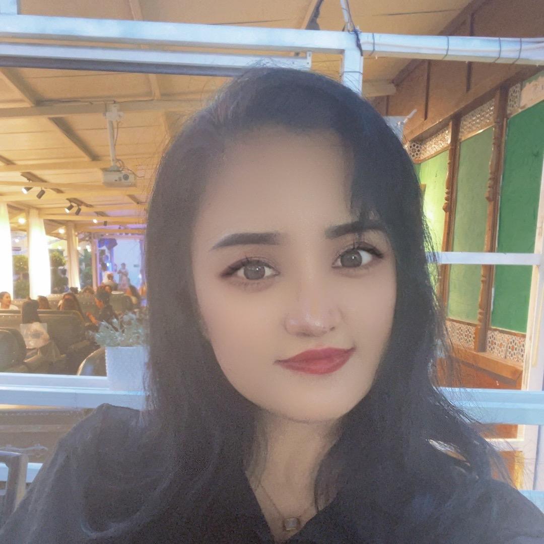 布买丽燕木