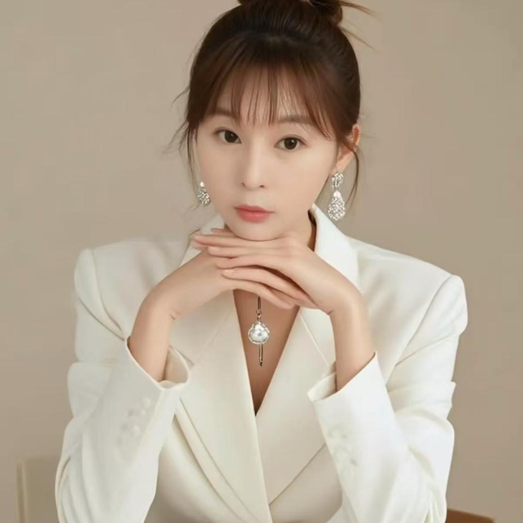 泓康私养～芳芳