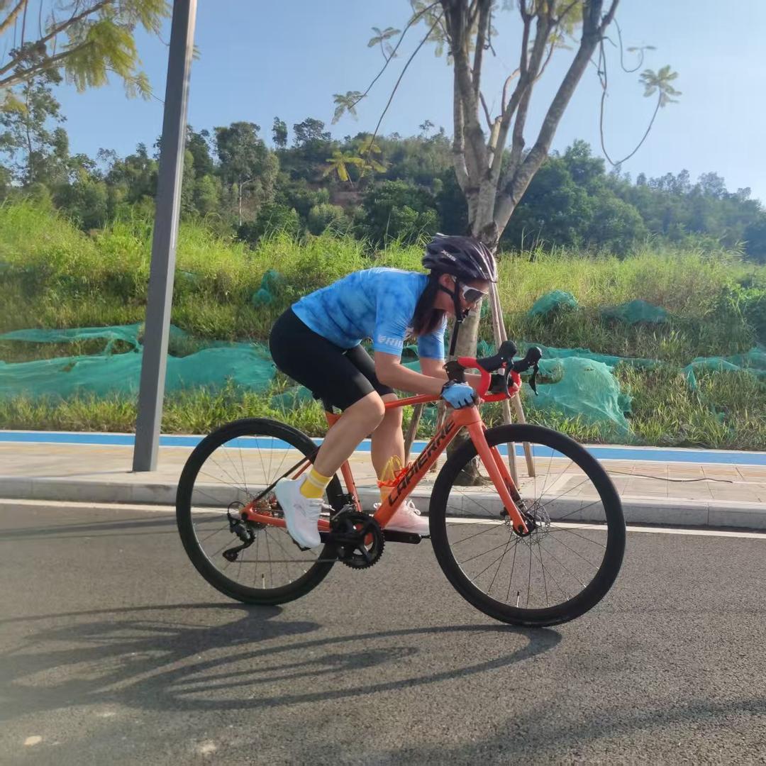 周周去骑车🚴‍♂️