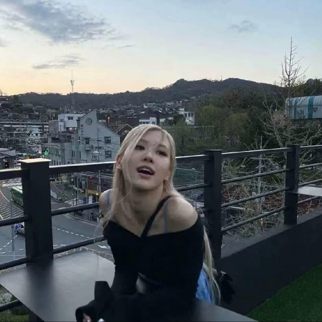 1.…