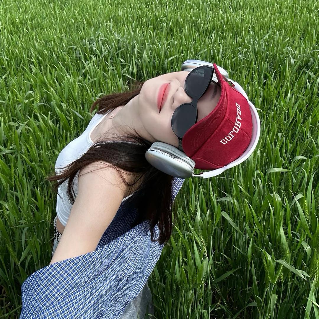 麦衣服的小黎🍼