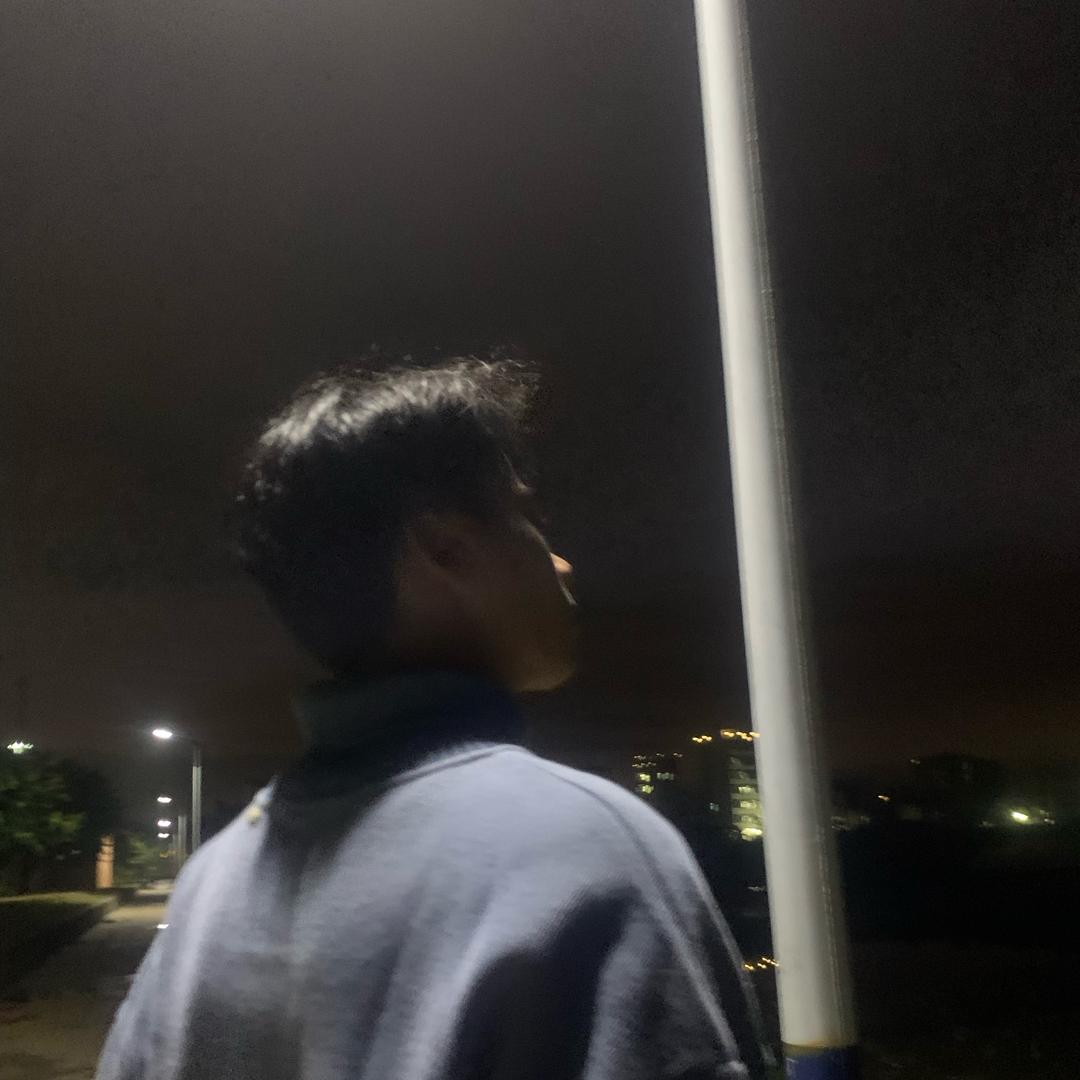 金灶街头酸辣粉细弟