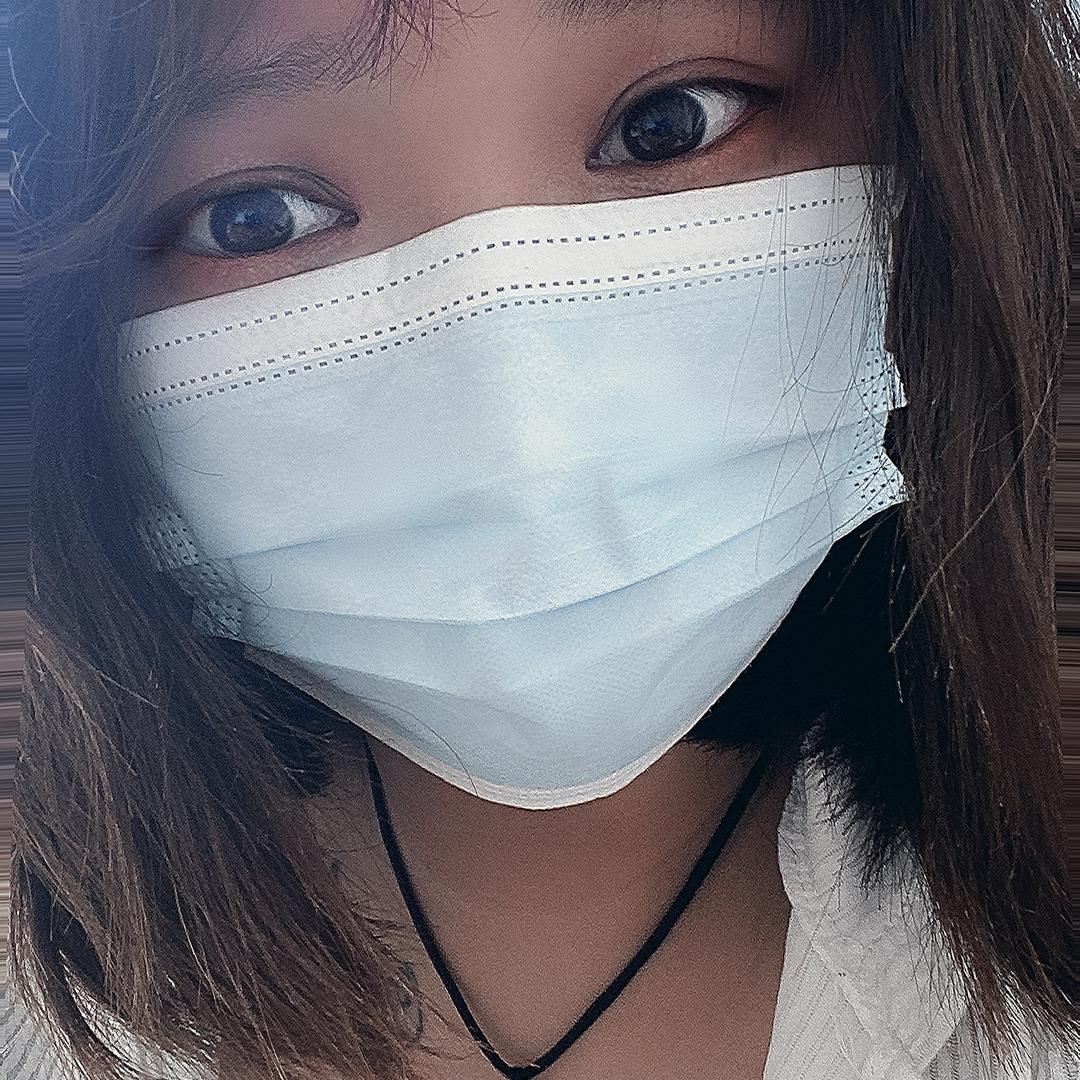 不会跳舞的雪宝儿❄️