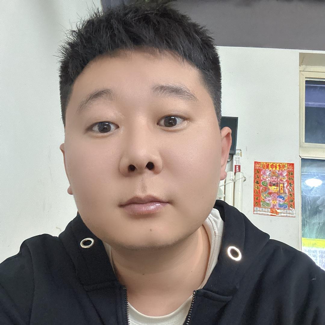 王优秀.