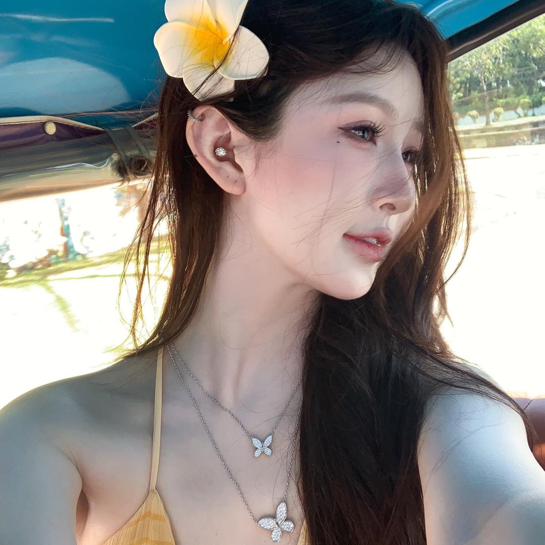 浩哥现货号-初初