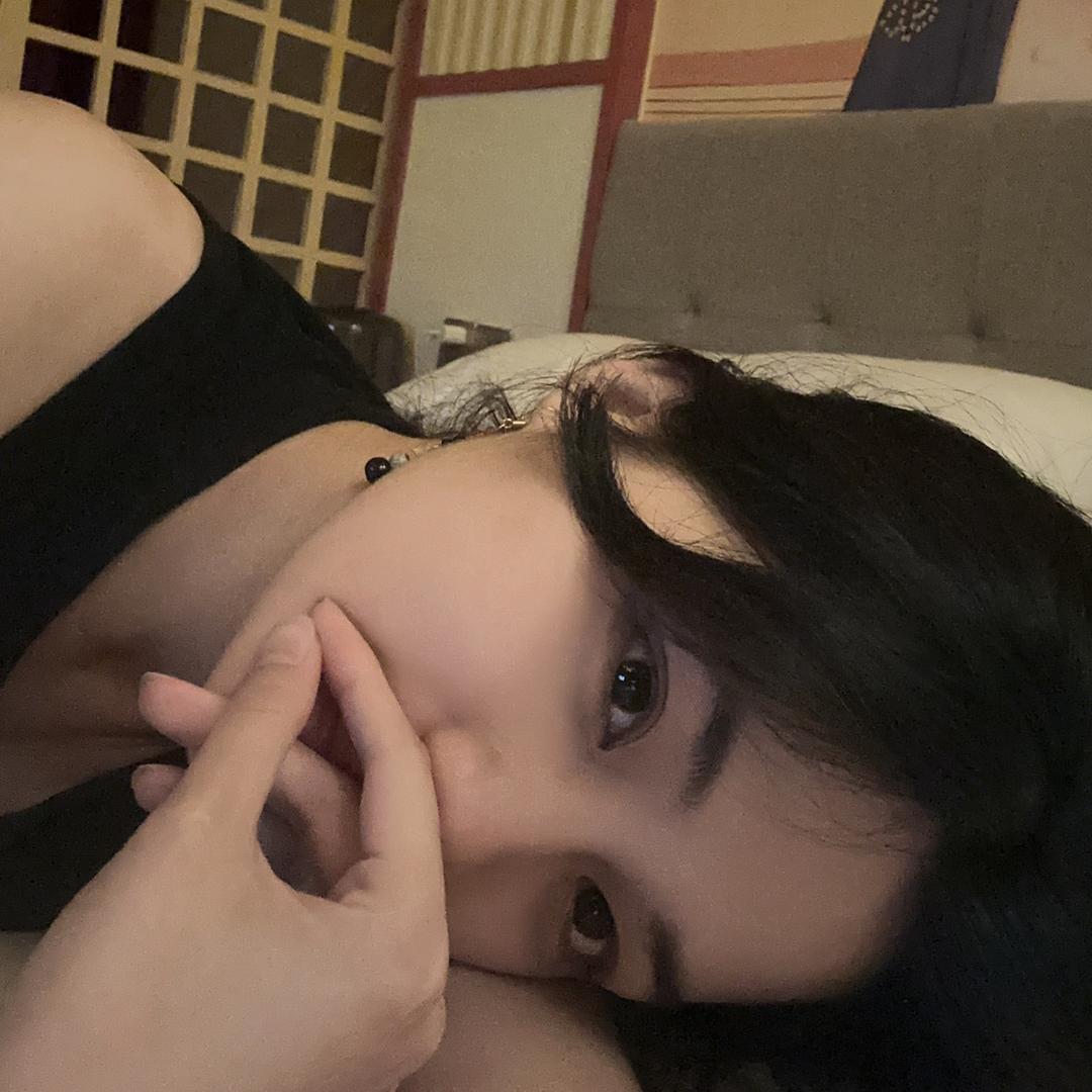臣妾先行告退
