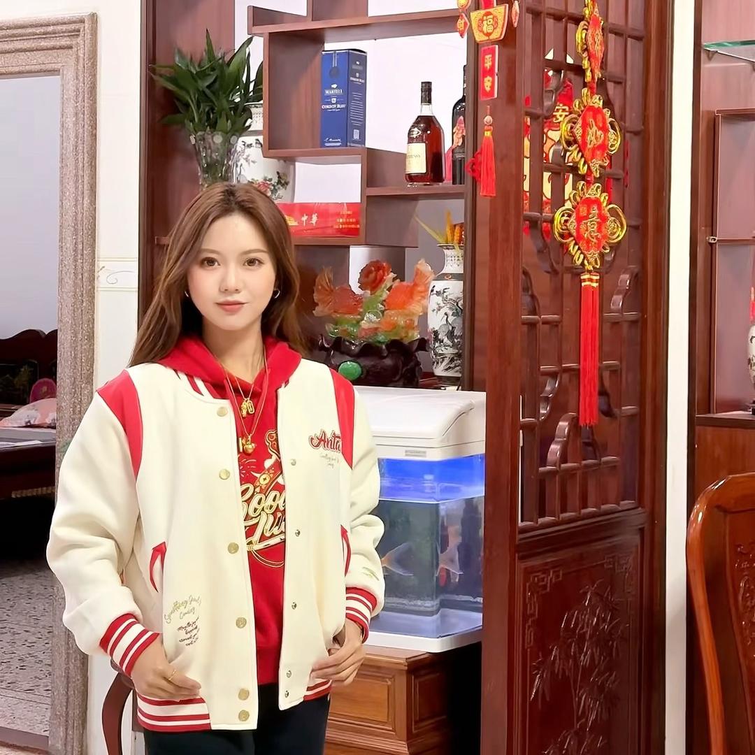 爱唱歌的喵老板