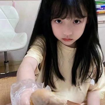 别碰我刘海.